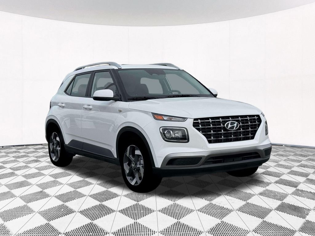 New 2026 White Hyundai SEL image 17