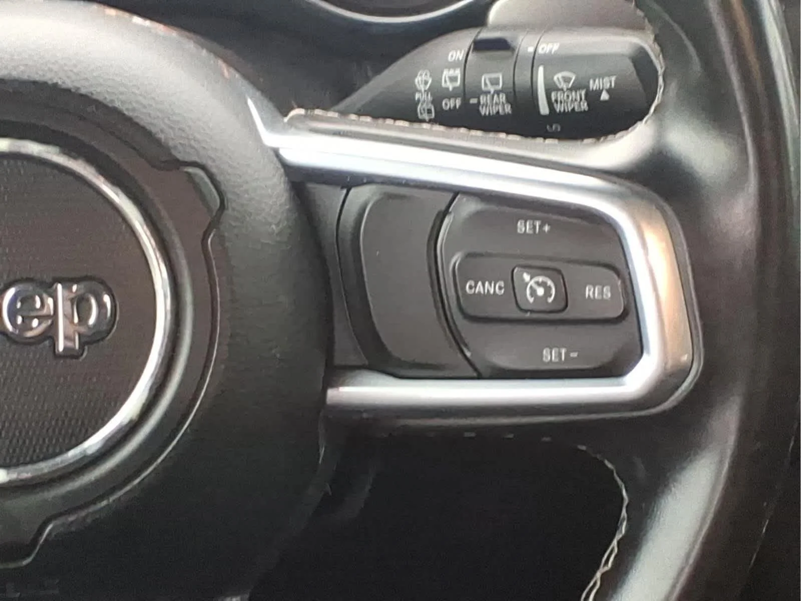 Used 2020 Black Clearcoat Jeep Sahara image 22
