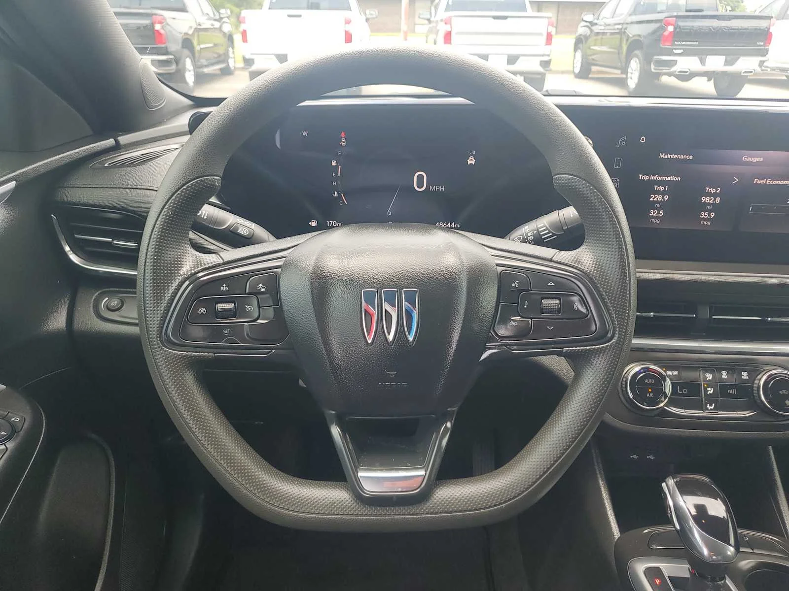 Used 2024 Summit White Buick Preferred image 17