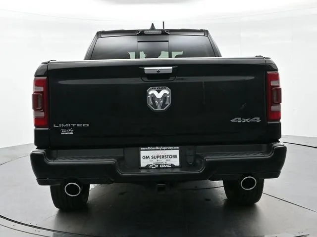 Used 2022 Diamond Black Cry Ram Limited image 6