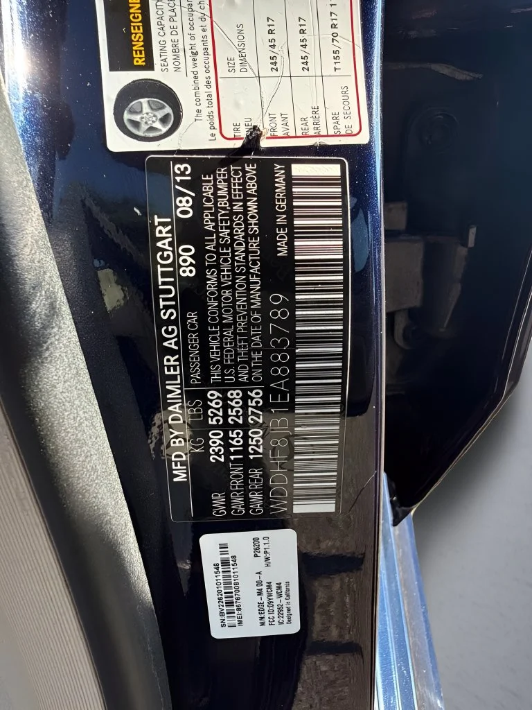 Used 2014  Mercedes-Benz E 350 Luxury image 38
