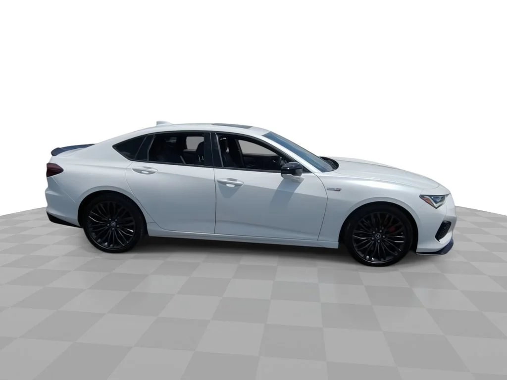Used 2021 White Acura Type S image 9