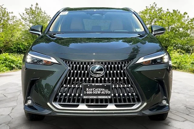 Certified Used 2025 Green Lexus 350 Base image 2