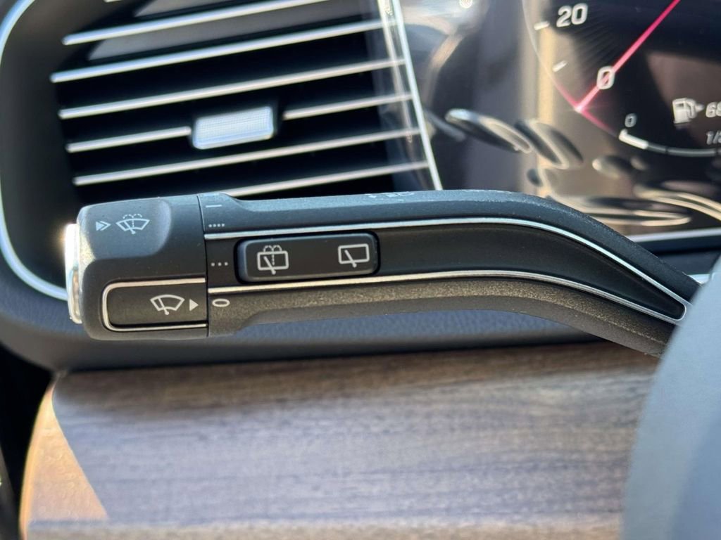 New 2026 Obsidian Black Metallic Mercedes-Benz GLE 450 image 21