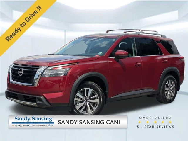 2023 Nissan Pathfinder SL 4WD's photo