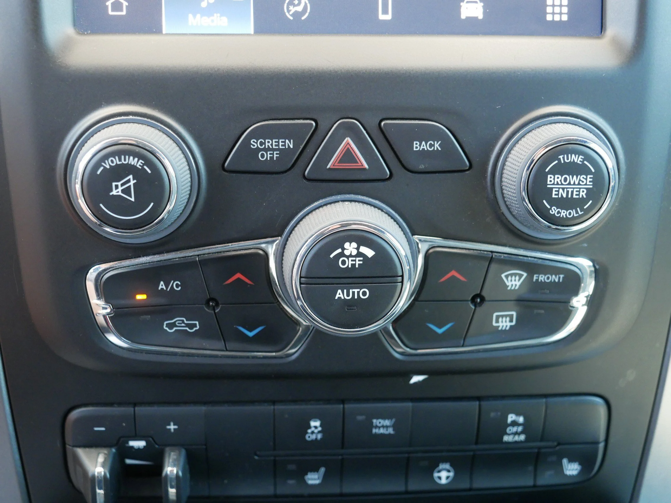 Used 2022 Billet Silver Metallic Clearcoat Ram Warlock image 23