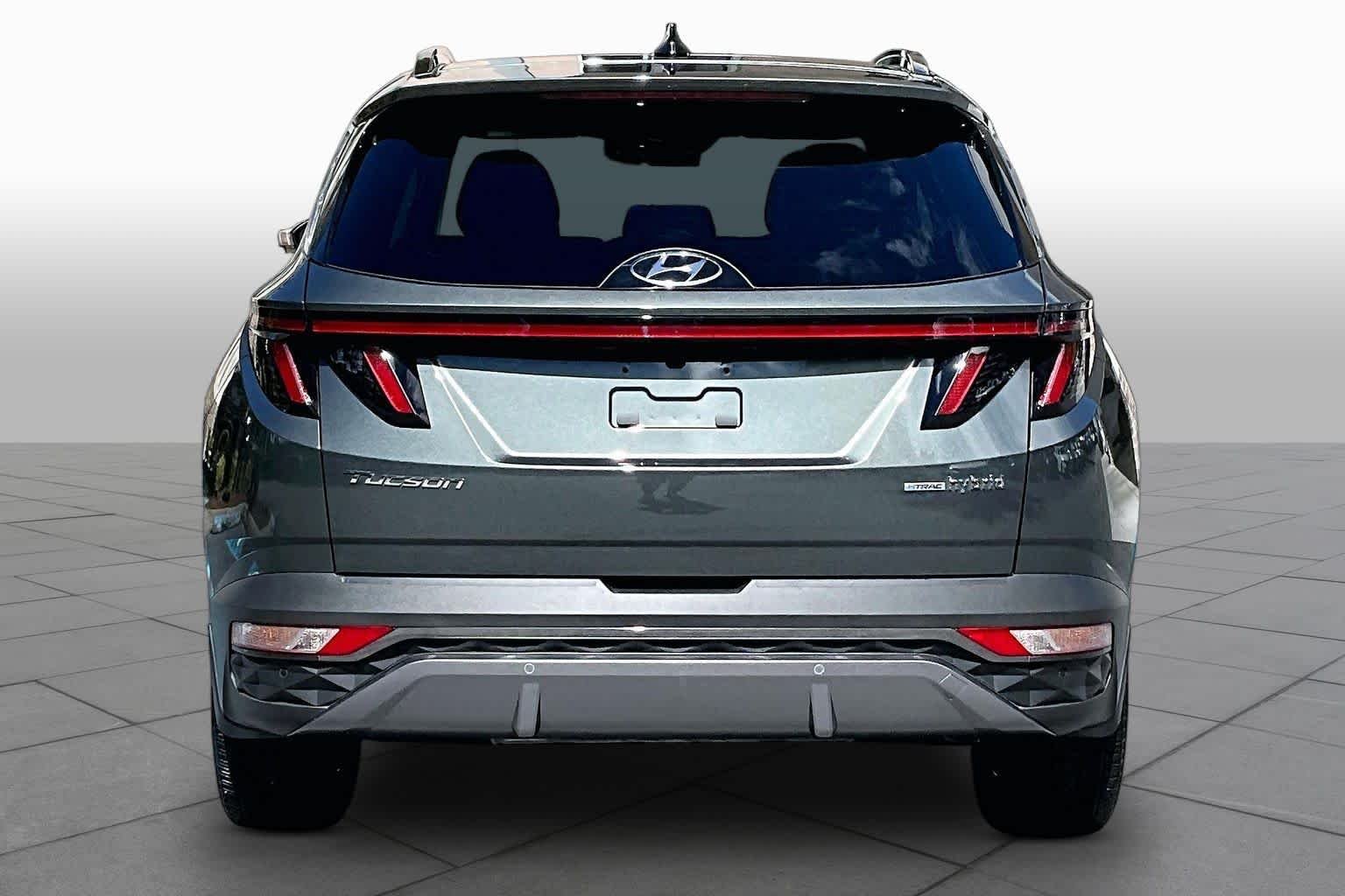 Used 2024 Amazon Gray Hyundai Limited image 5