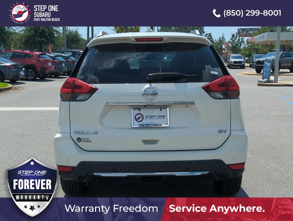 Used 2020 White Nissan SV image 6