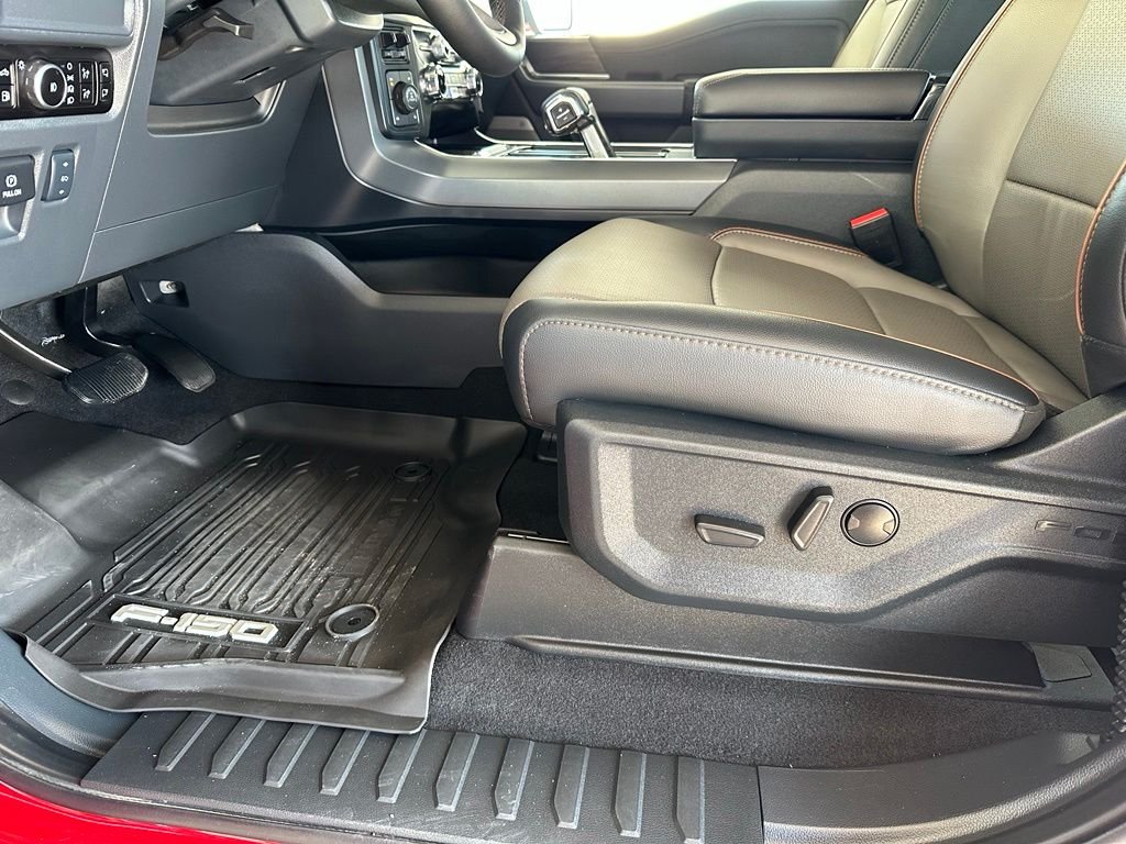Used 2025 Red Ford Lariat image 15