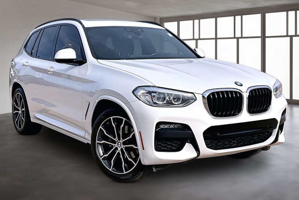 Used 2021 White BMW xDrive30i image 11