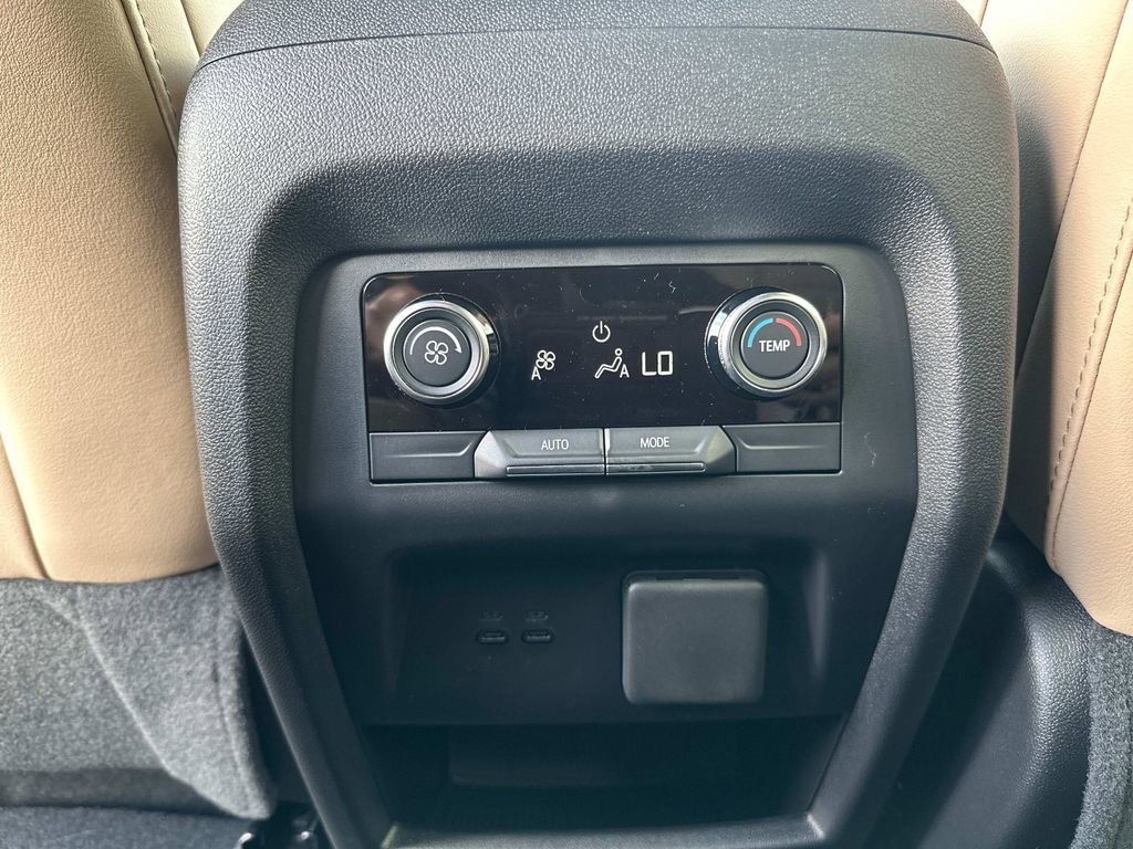 2026 Buick Enclave Preferred - Photo 17