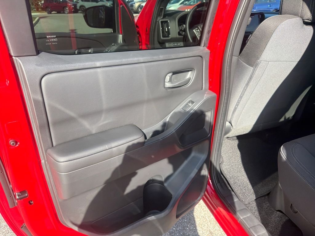 New 2026 Nissan Frontier SV 4D Crew Cab