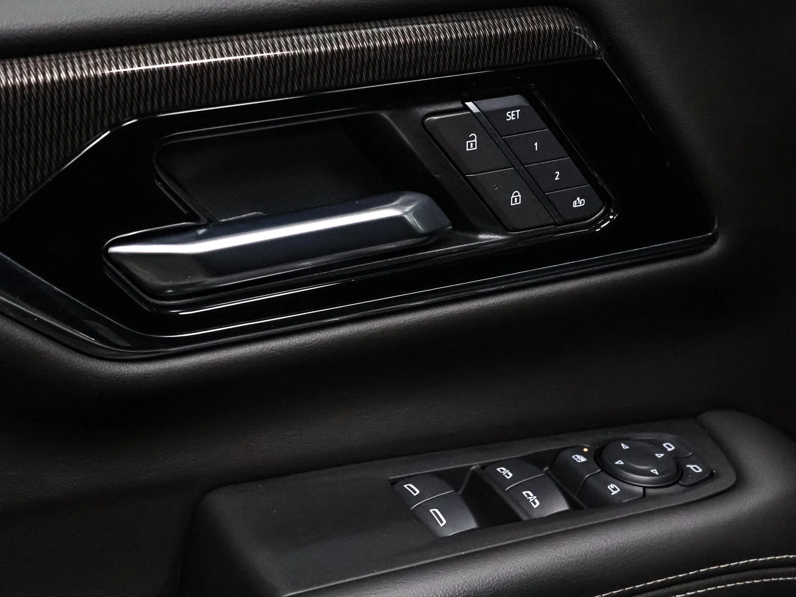 2025 GMC Yukon ELEVATION - Photo 21