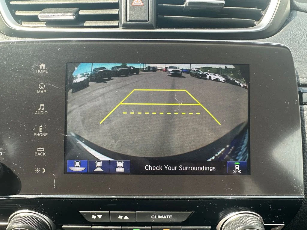 Used 2018 Silver Honda Touring image 17