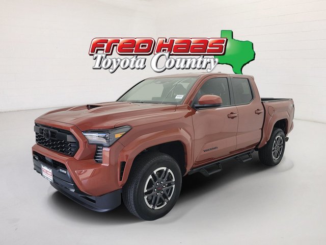 2025 Toyota Tacoma 2WD TRD Sport