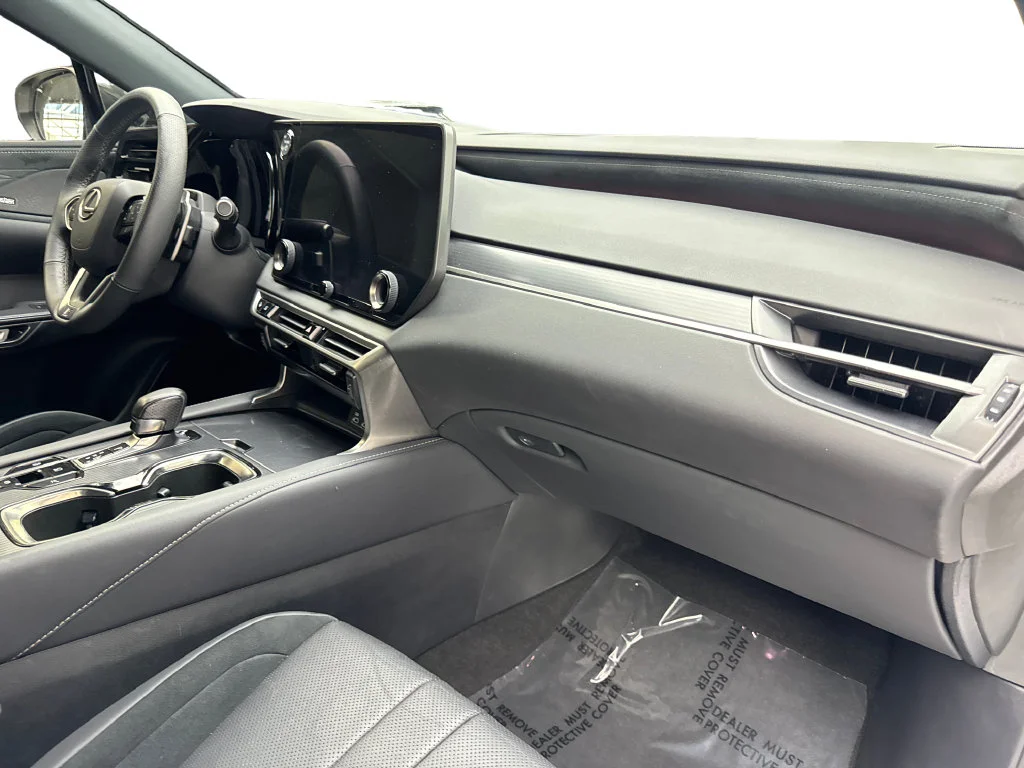 Used 2023 White Lexus 500h F SPORT Performance image 54