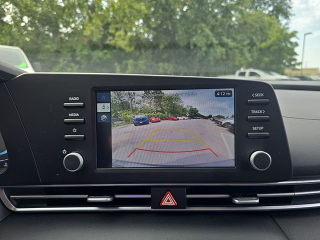 Used 2025 Gray Hyundai SE image 22