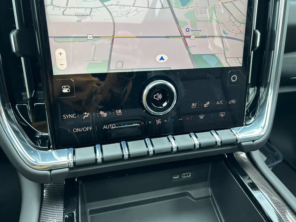 New 2026 Summit White GMC Elevation image 28