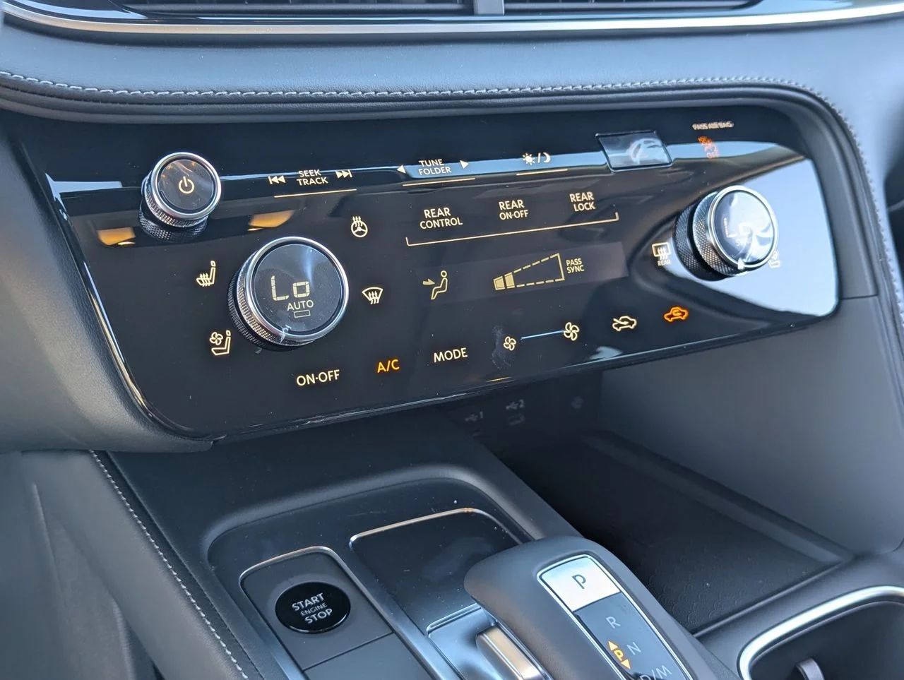 2026 INFINITI QX60 LUXE - Photo 18