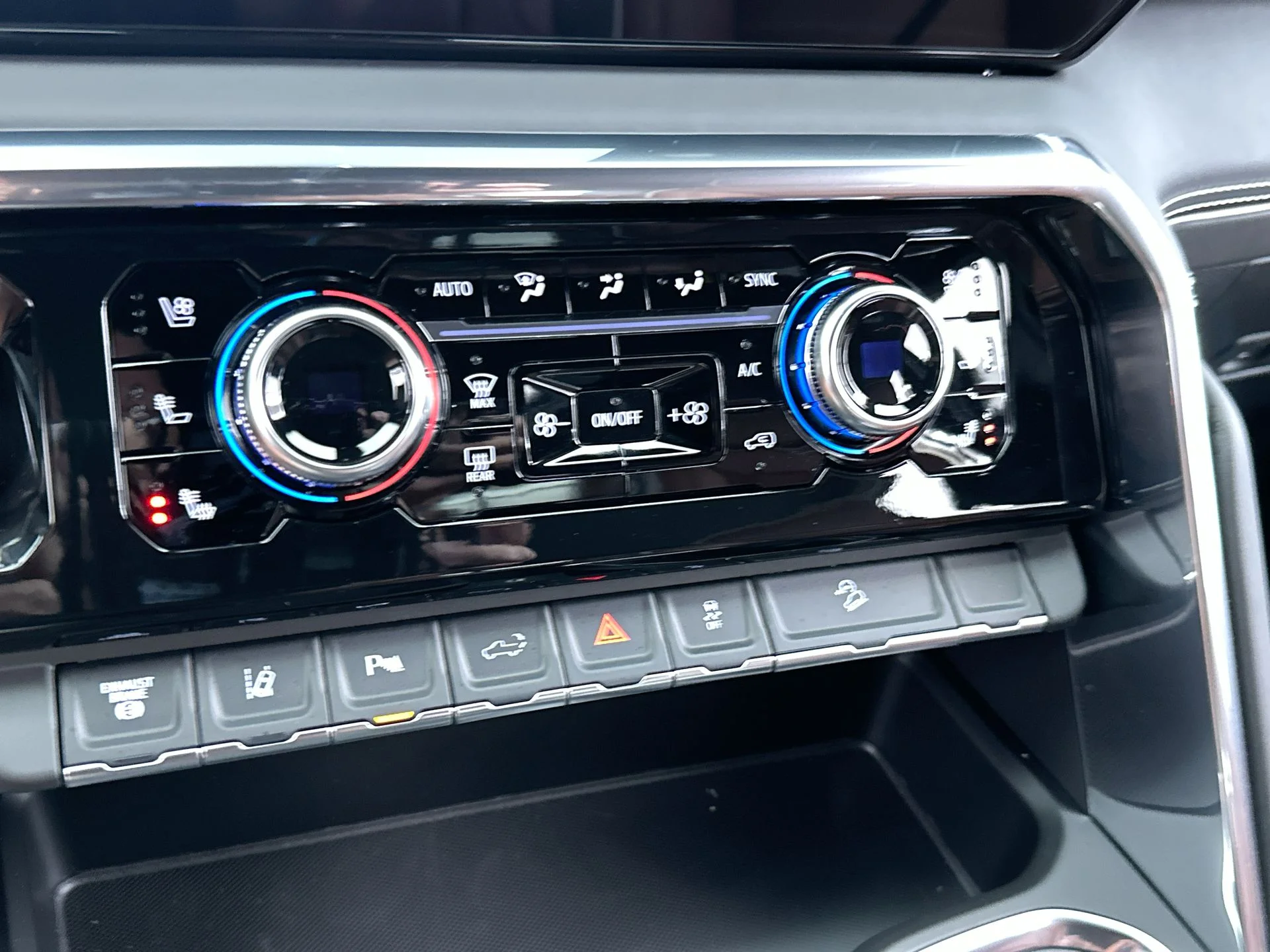 2026 GMC Sierra 2500HD Denali Ultimate - Photo 73