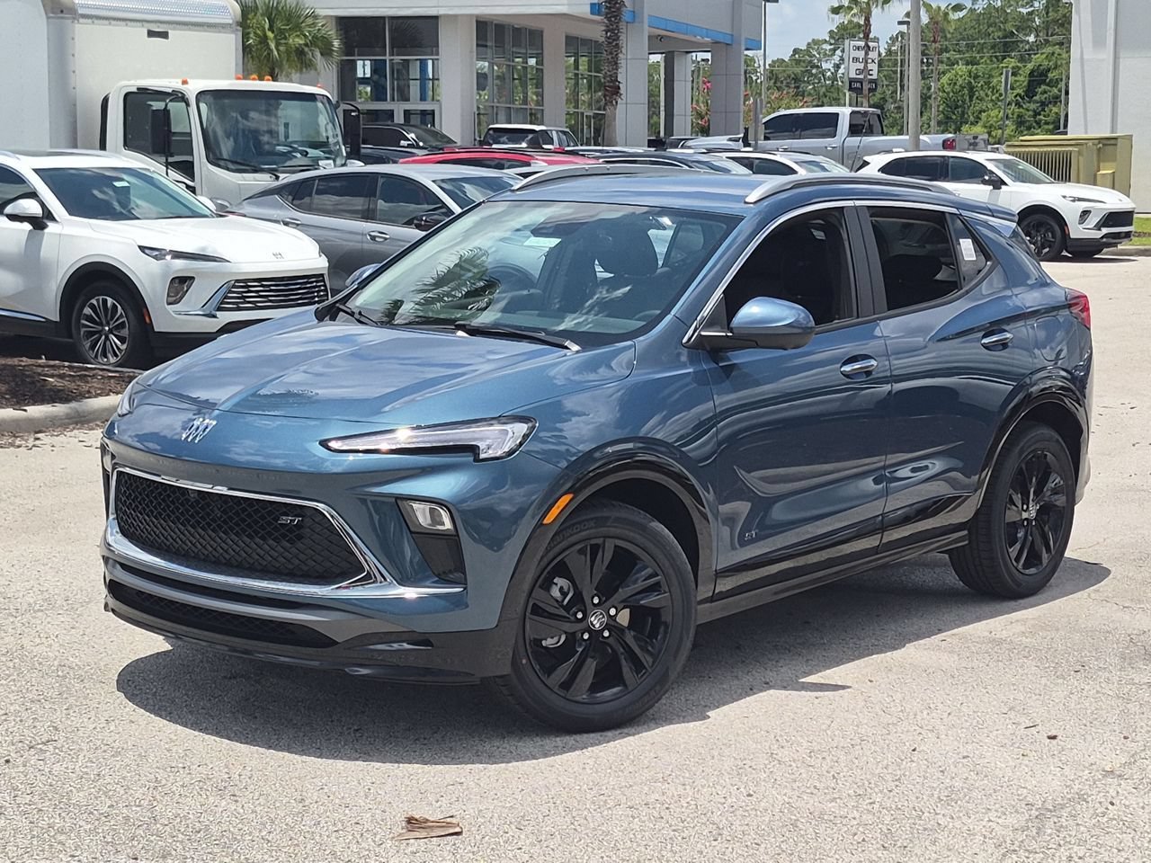2026 Buick Encore GX Sport Touring's photo