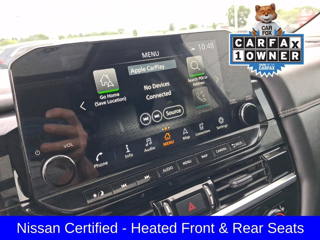 Used 2023 White Nissan Platinum image 24