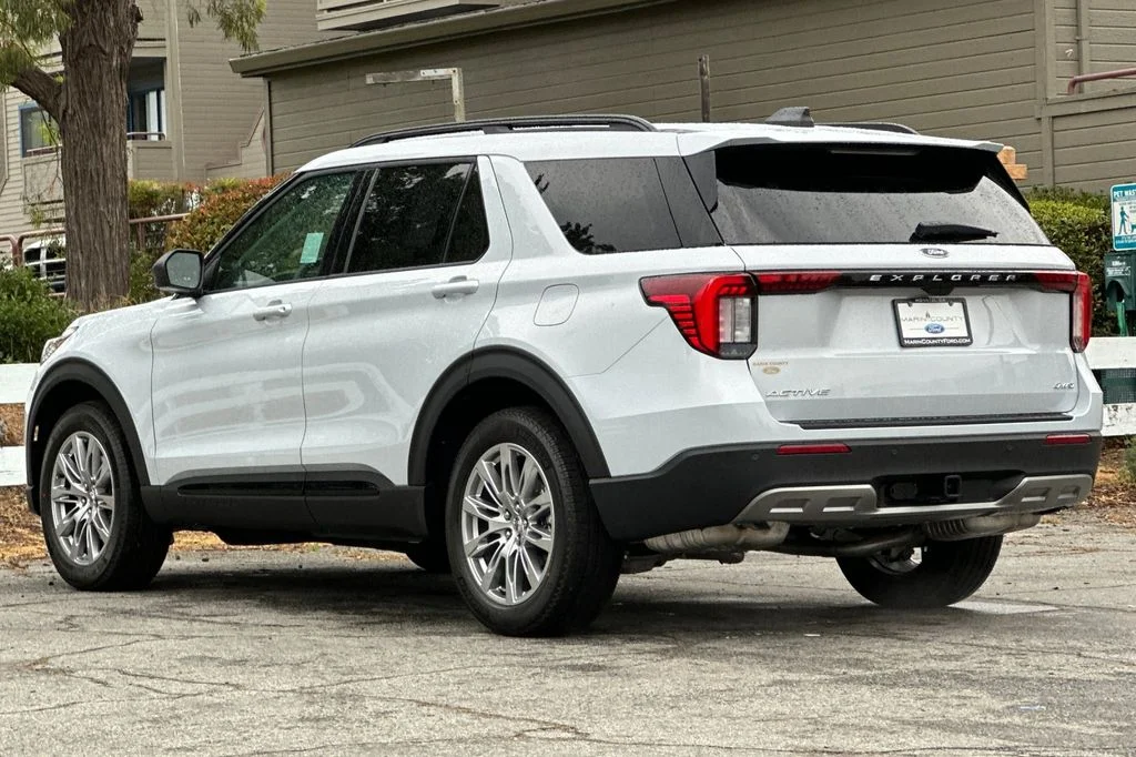 New 2026 White Metallic Ford Active image 6