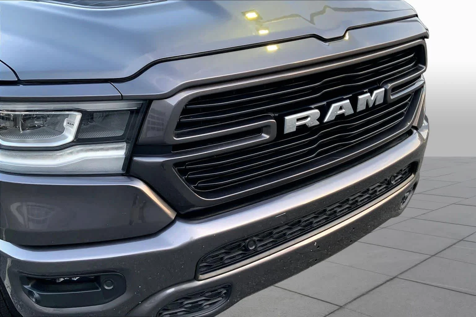 Used 2022 Granite Crystal Metallic Clearcoat Ram Laramie image 27