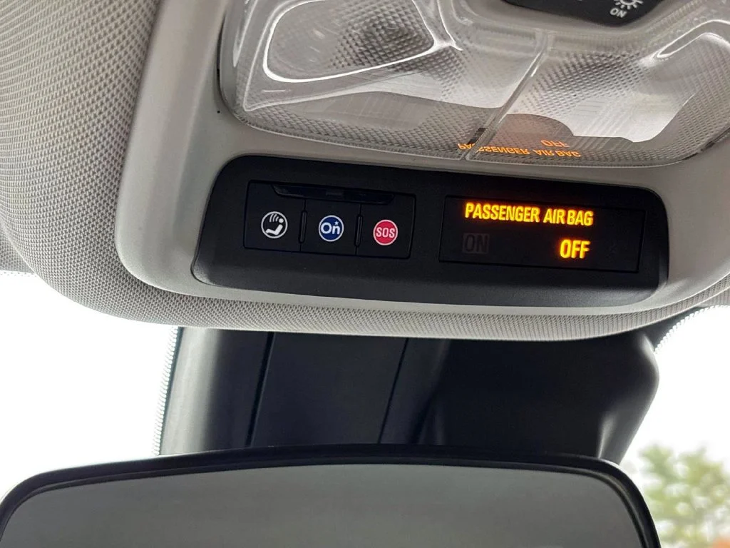 Used 2022 Black Metallic Chevrolet LT image 32