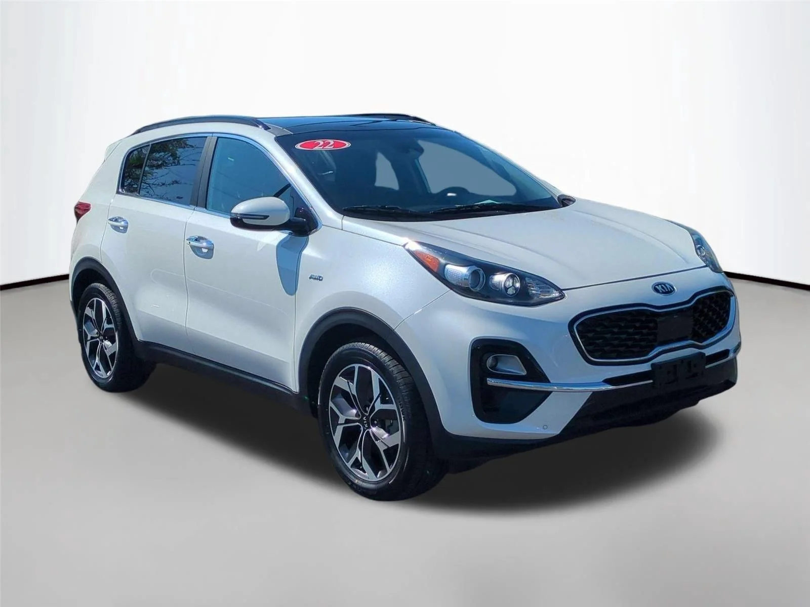 Used 2022 Snow White Pearl Kia EX image 7