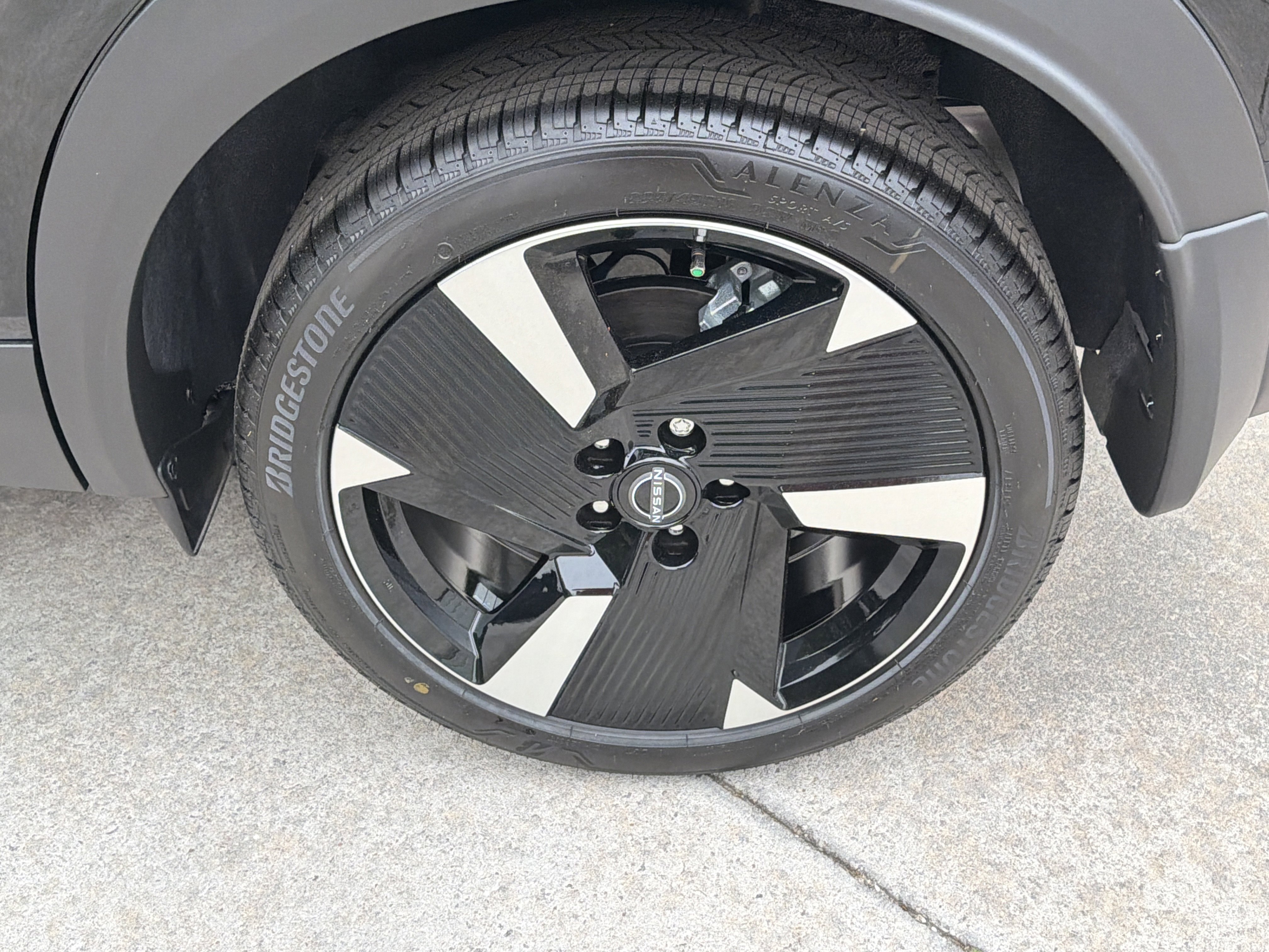 New 2026 Super Black Nissan SR image 20
