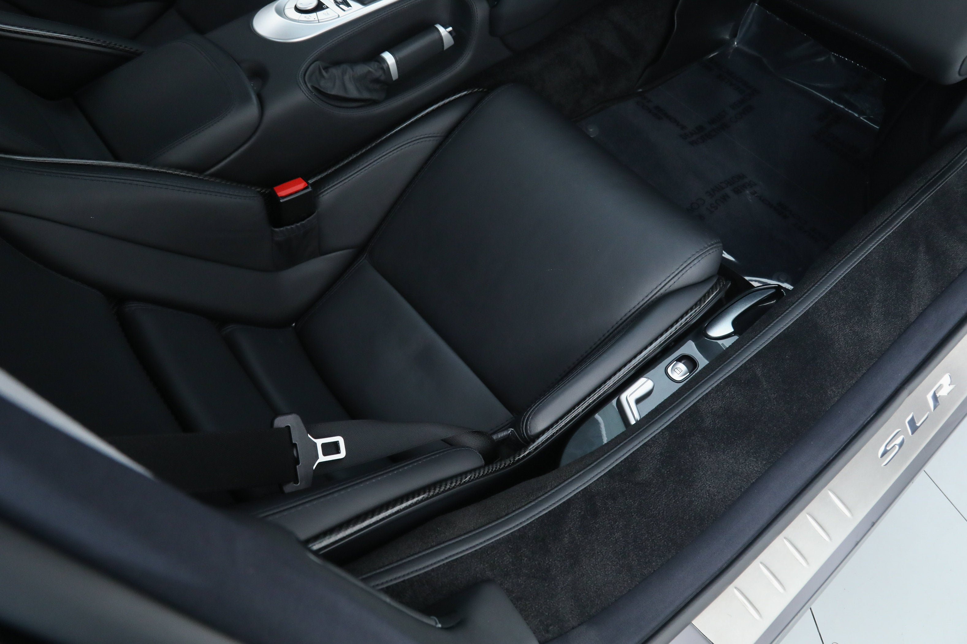 Used 2006 Black Mercedes-Benz  image 20