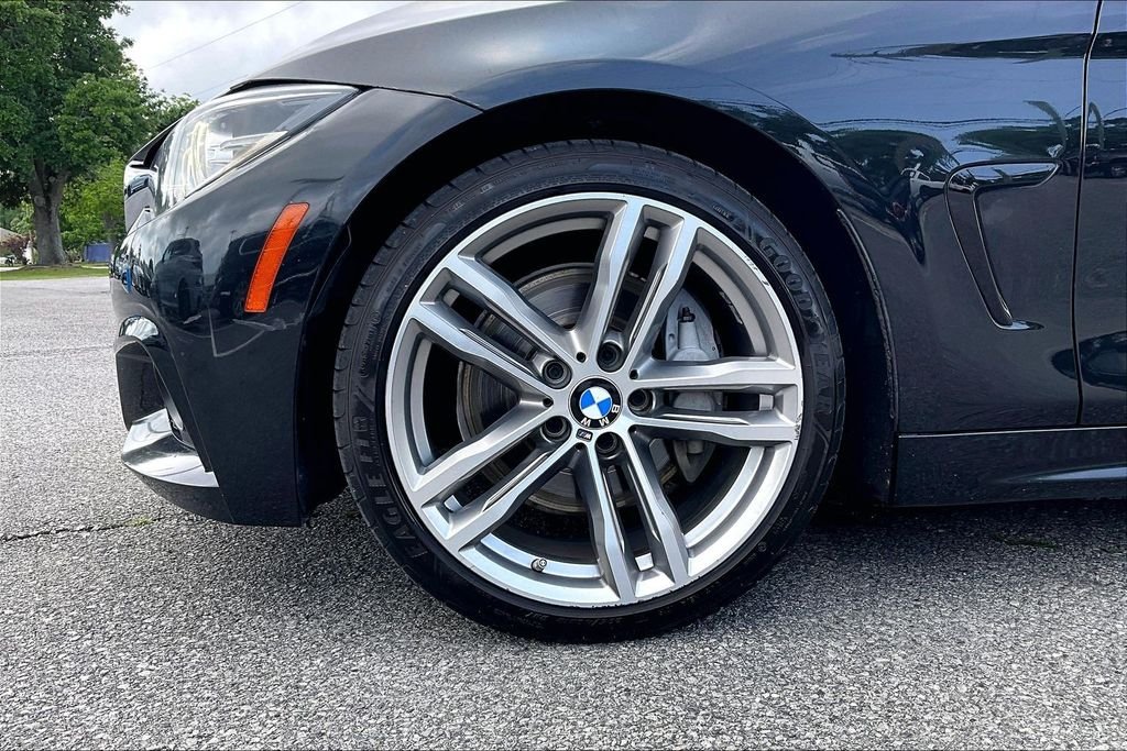 Used 2019 Black BMW 440i image 34