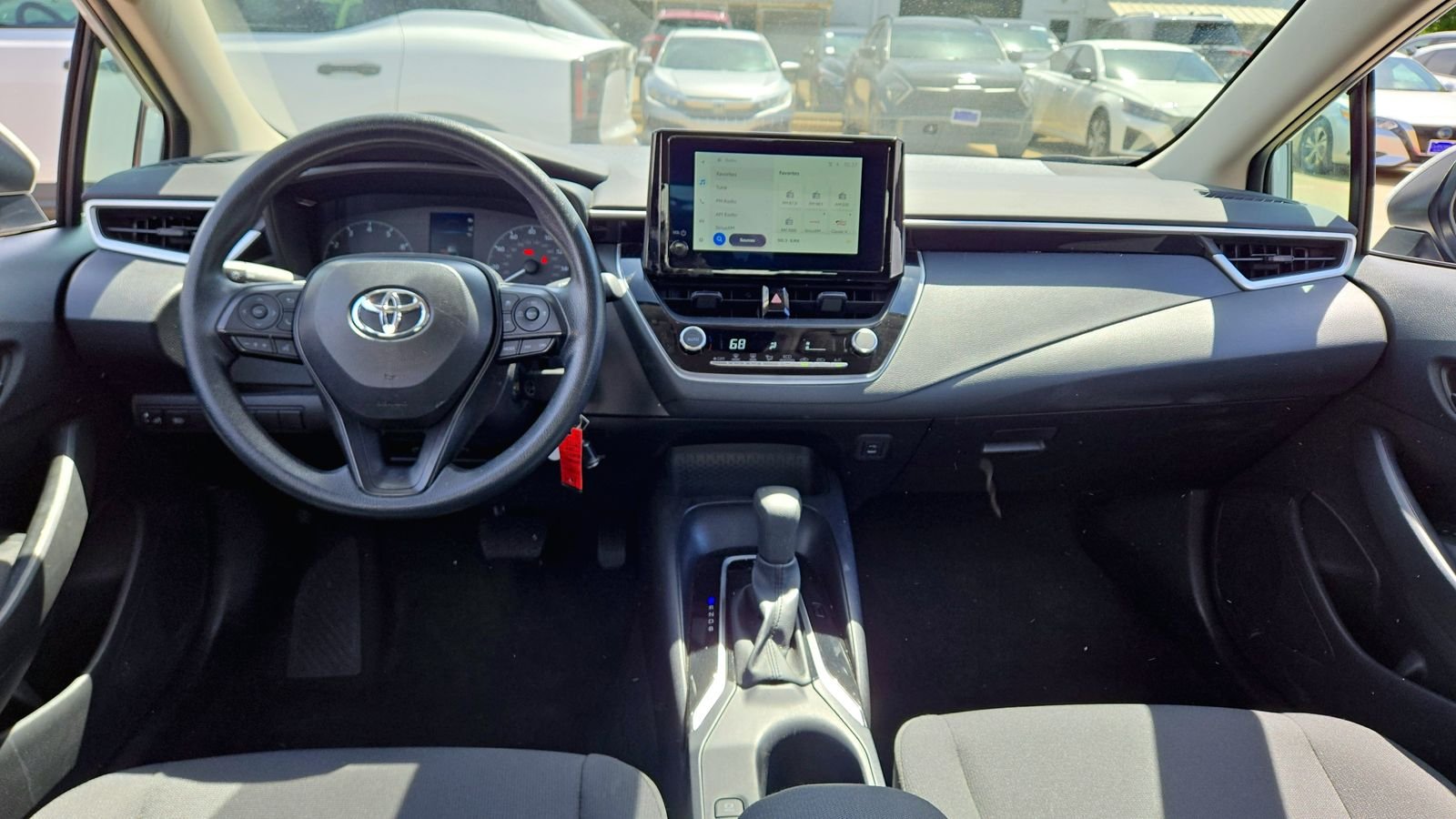 Used 2025 White Toyota LE image 16