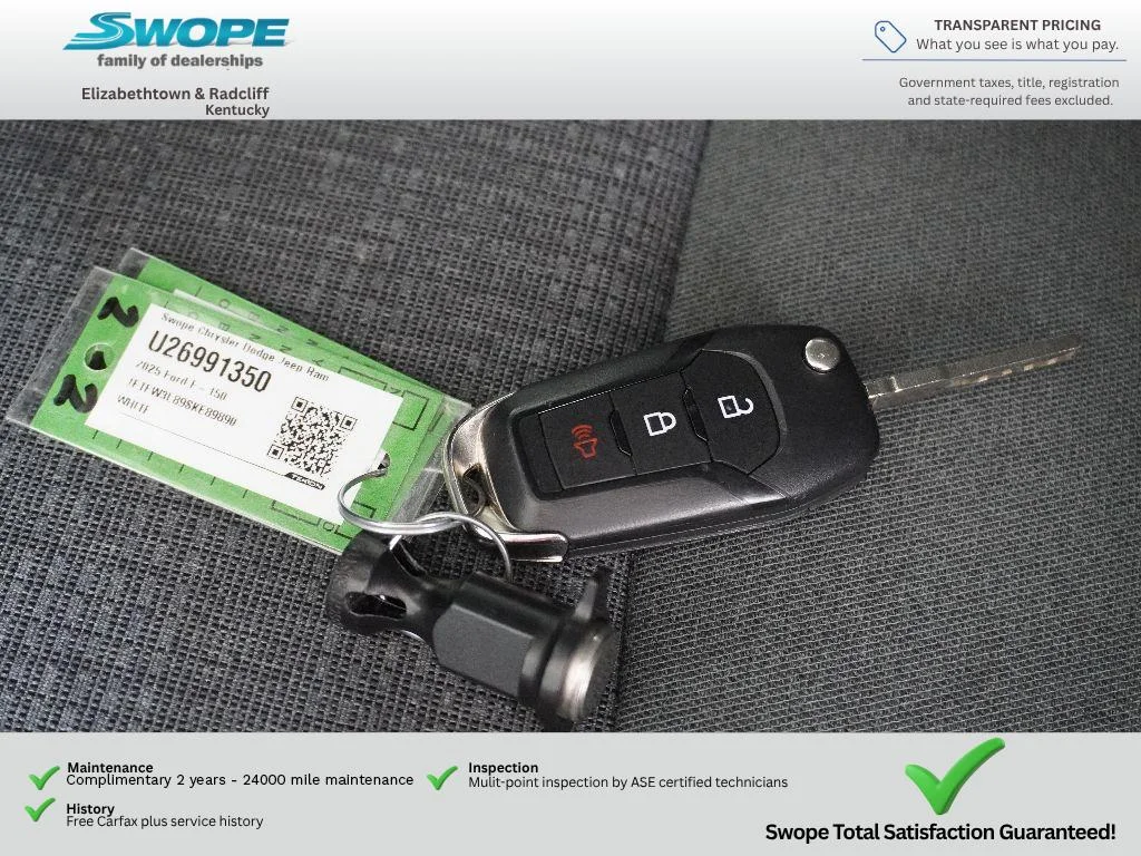 Used 2025 Oxford White Ford XLT image 27