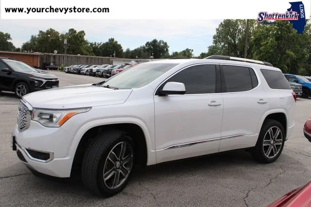 Used 2018 White GMC Denali image 2