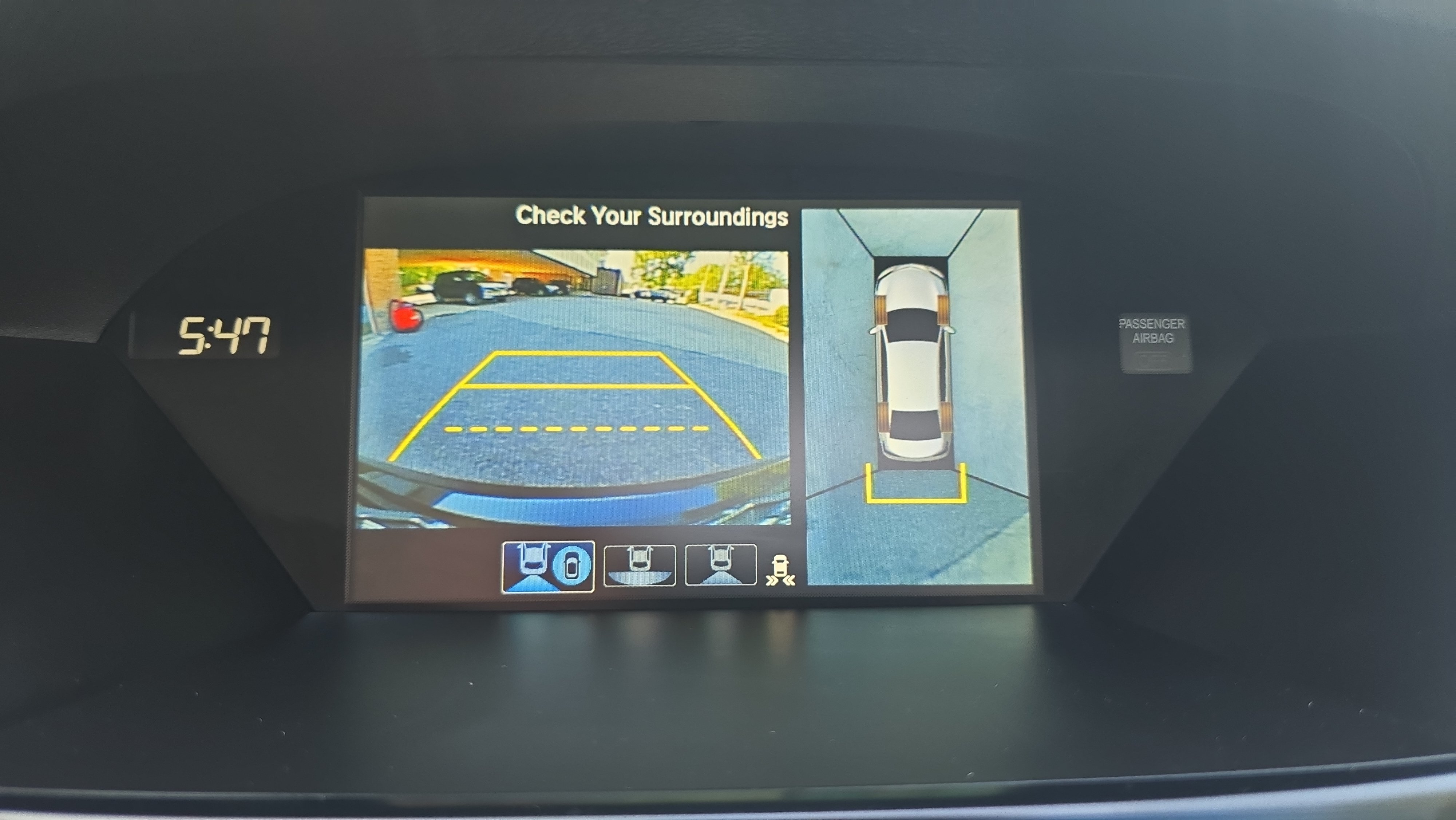 Used 2018 Black Acura SH-AWD Sport Hybrid w/Advance Pkg image 16