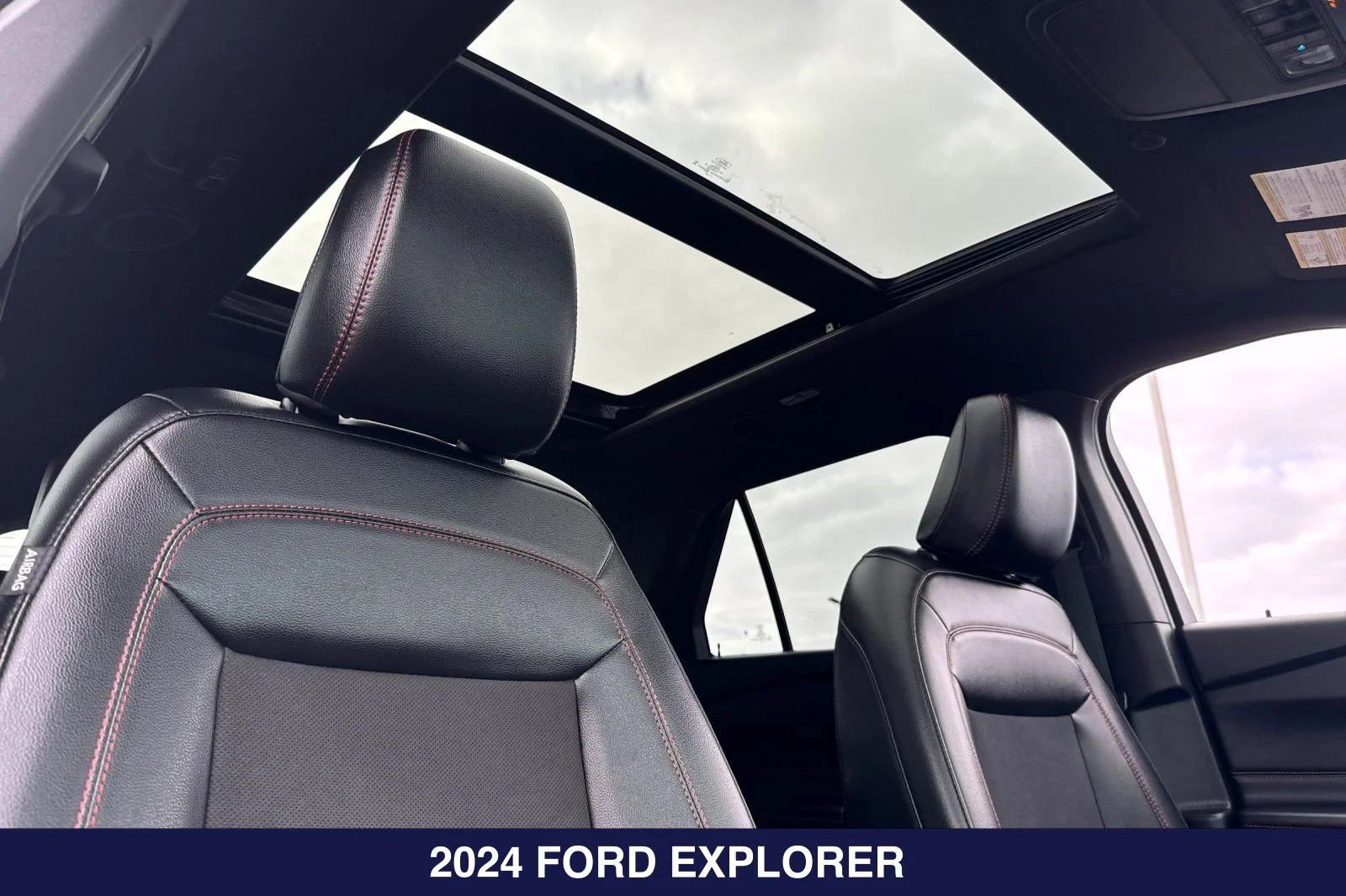 Certified Used 2024 Carbonized Gray Metallic Ford ST-Line image 20
