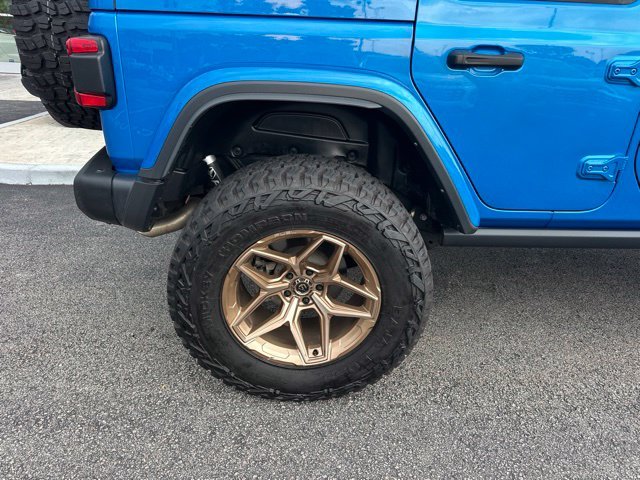 Used 2022 Blue Jeep Unlimited Rubicon 392 image 16