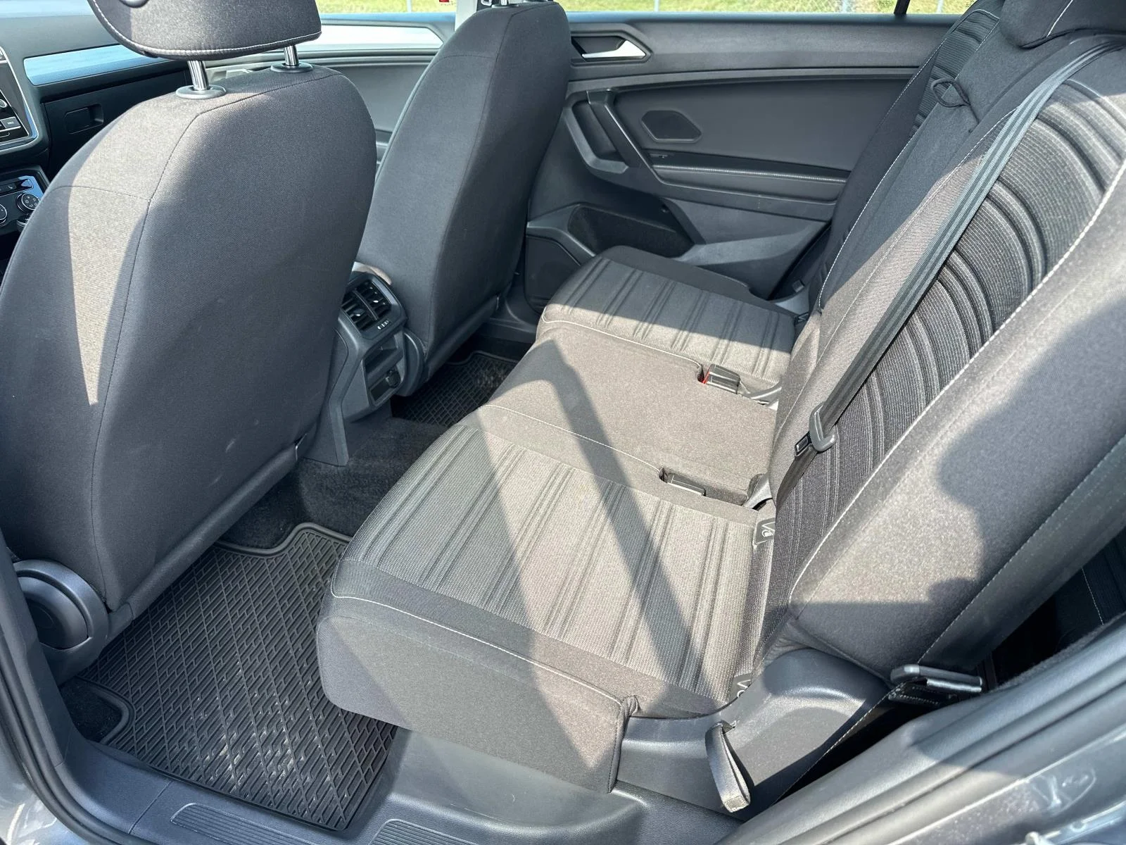 2023 Volkswagen Tiguan S - Photo 9