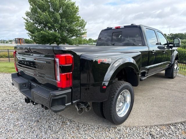 New 2026 Agate Black Metallic Ford F-450® Platinum® image 3