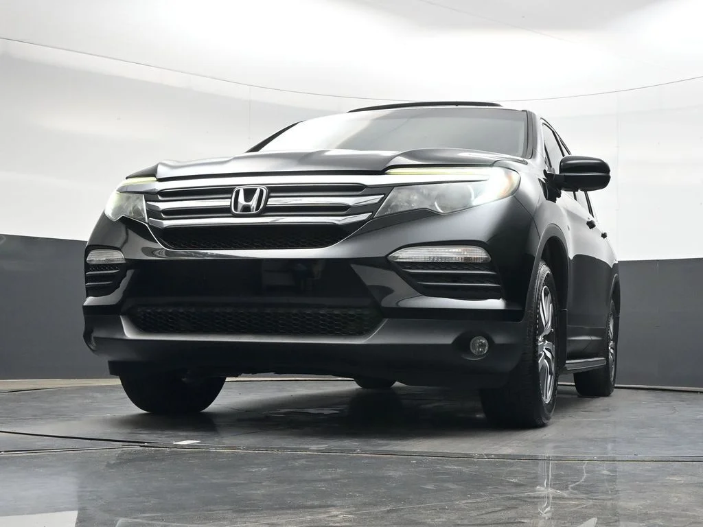 Used 2016  Honda EX-L image 29