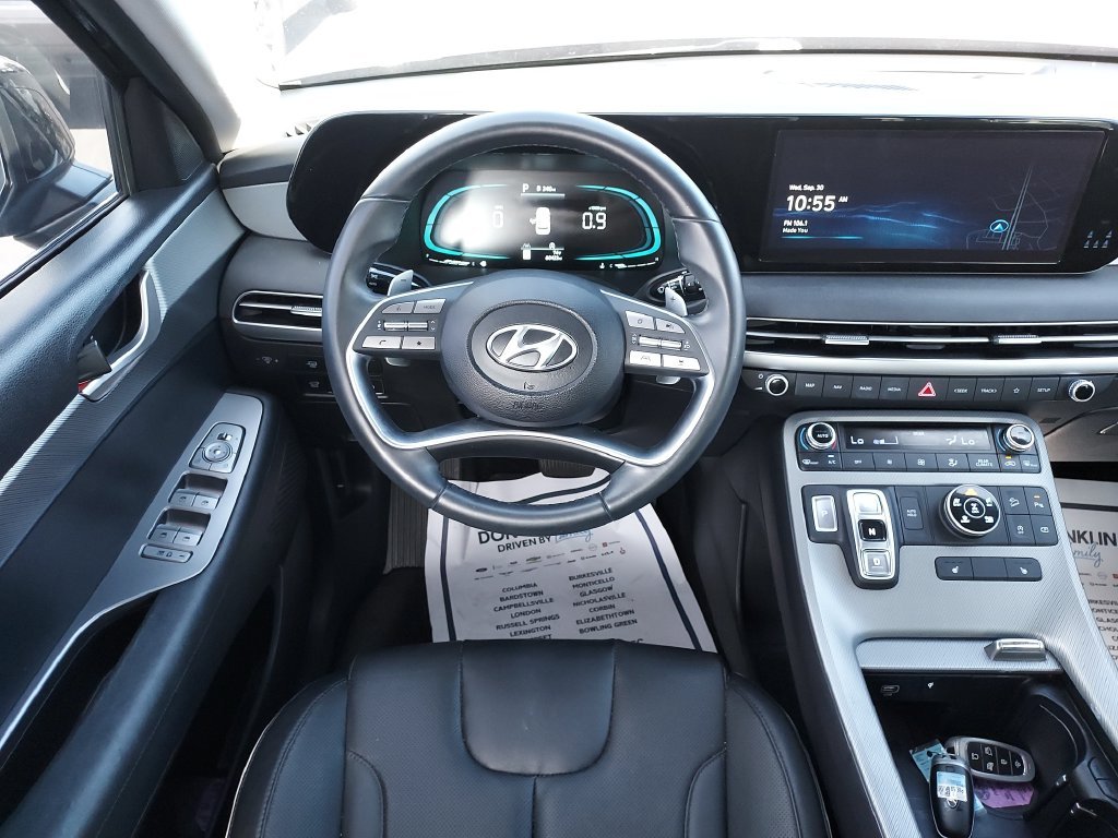 Used 2023 Black Hyundai SEL image 16