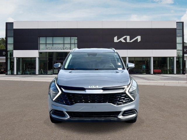 Used 2024 Silver Kia EX image 3