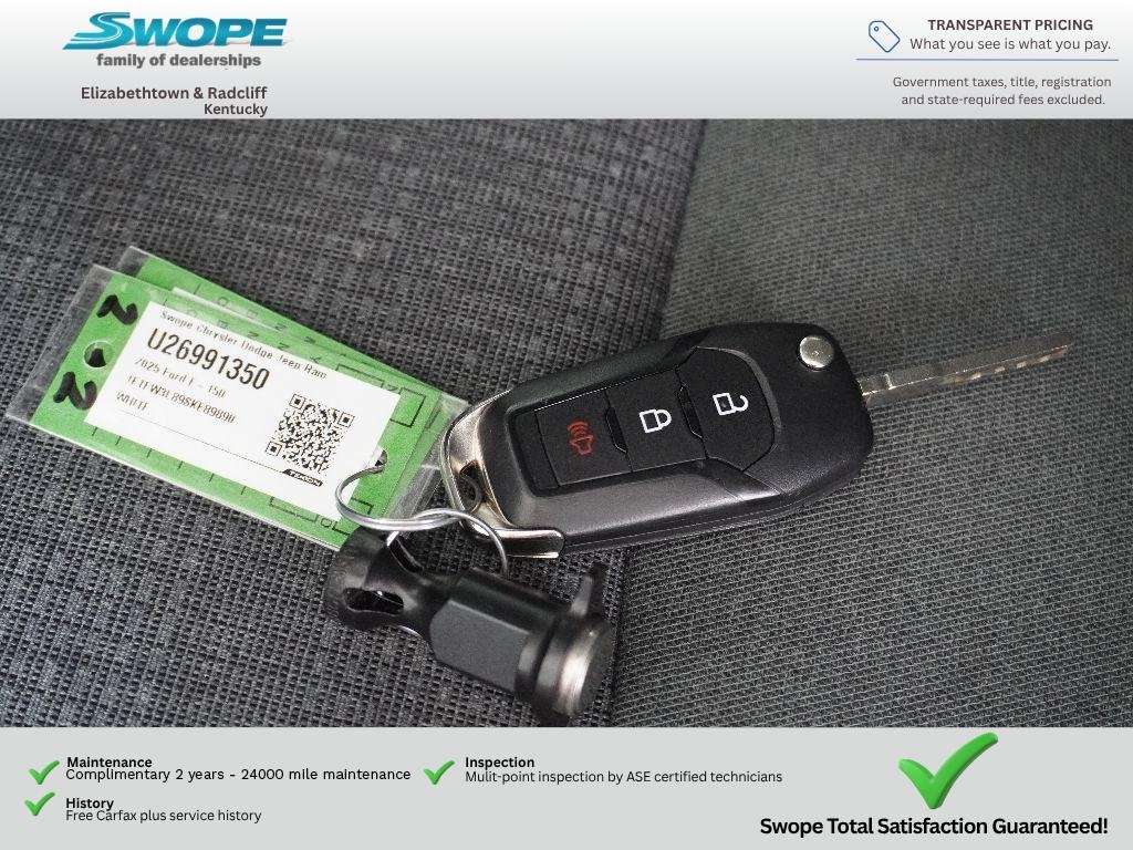 Used 2025 Oxford White Ford XLT image 27