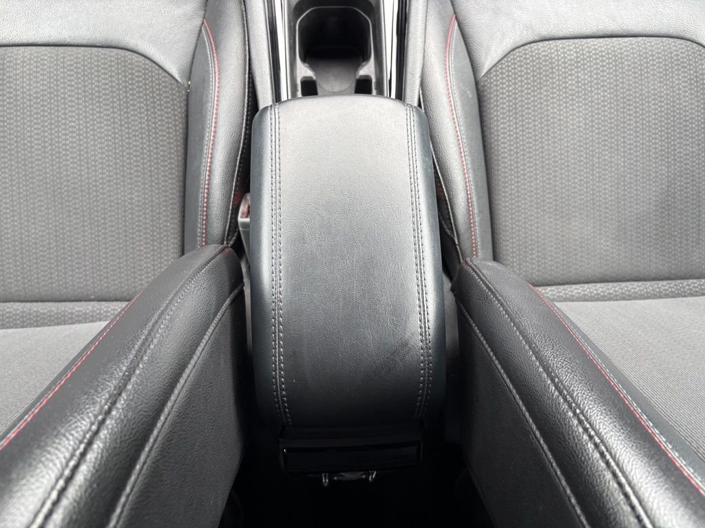 Used 2024 White Jeep Trailhawk image 15
