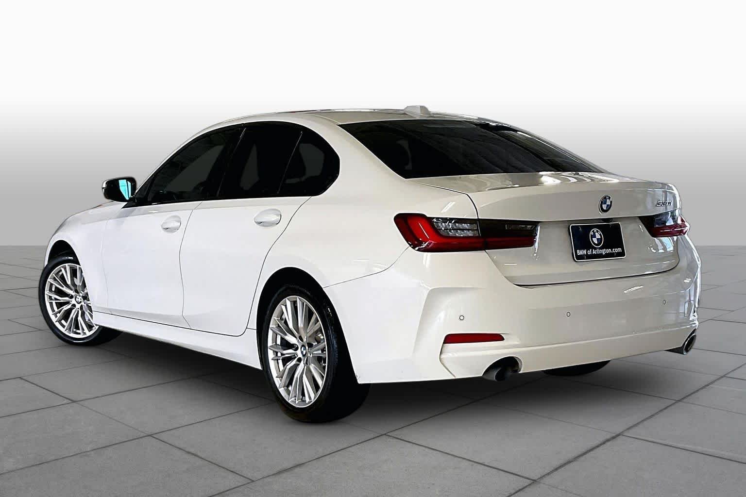 Used 2023 Alpine White BMW 330i image 10