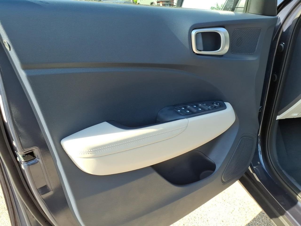 New 2026 Denim w/White Roof Hyundai SEL w/Two-Tone Roof image 13