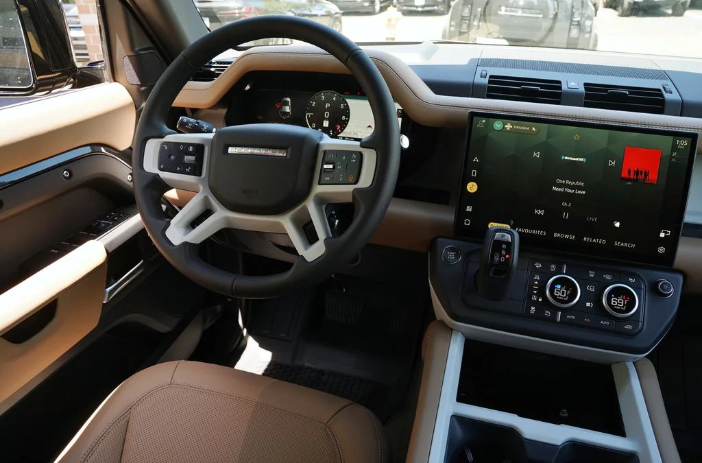 New 2026 Carpathian Grey Land Rover X-Dynamic SE image 14