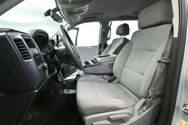 Used 2016 Silver Chevrolet LS image 17